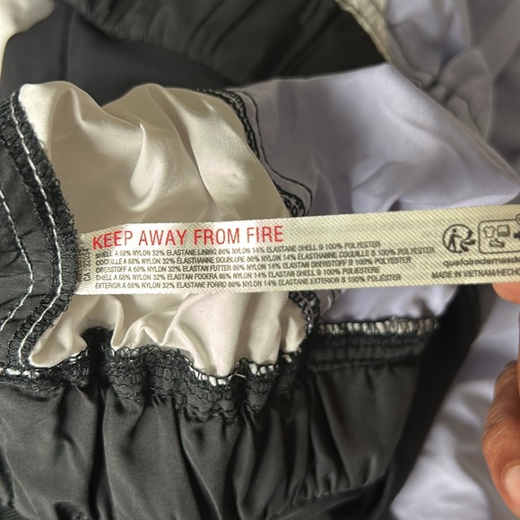 FP MOVEMENT DOUBLE BOUNCE ONESIE ROMPER SIZE M MSRP $118.00 NWT - Picture 10 of 10